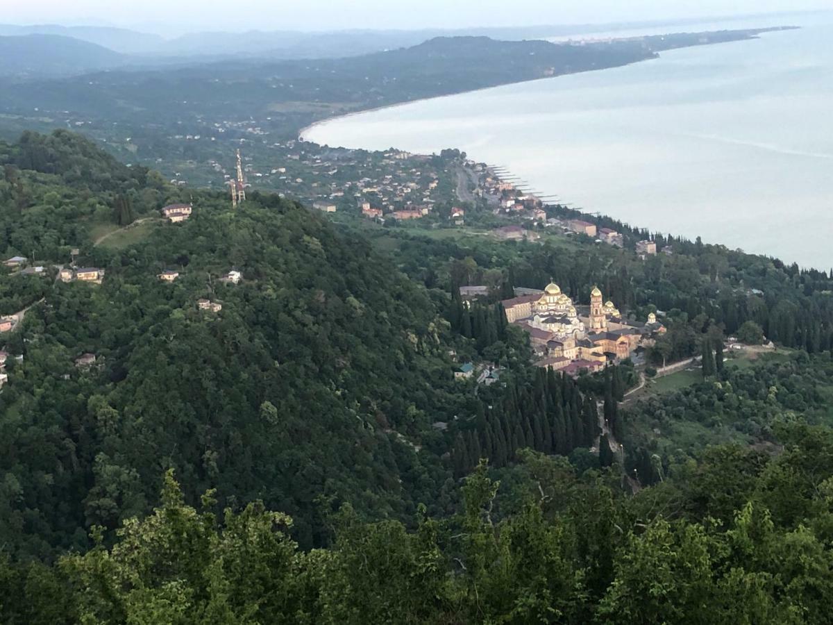 Solnechny Bereg Guest House Gudauta Exterior foto